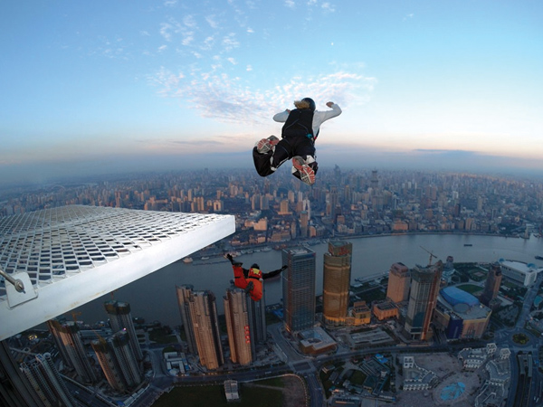 Base-jumping